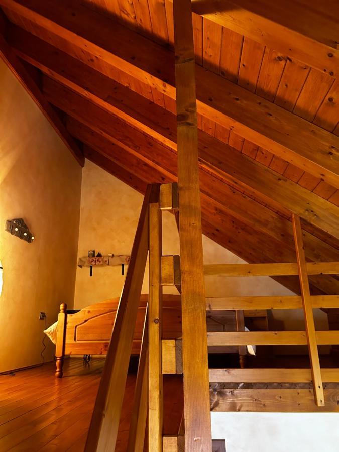 Chalet Montana - Borgo Le Stalle Lunghe ปราโตเนโวโซ ภายนอก รูปภาพ