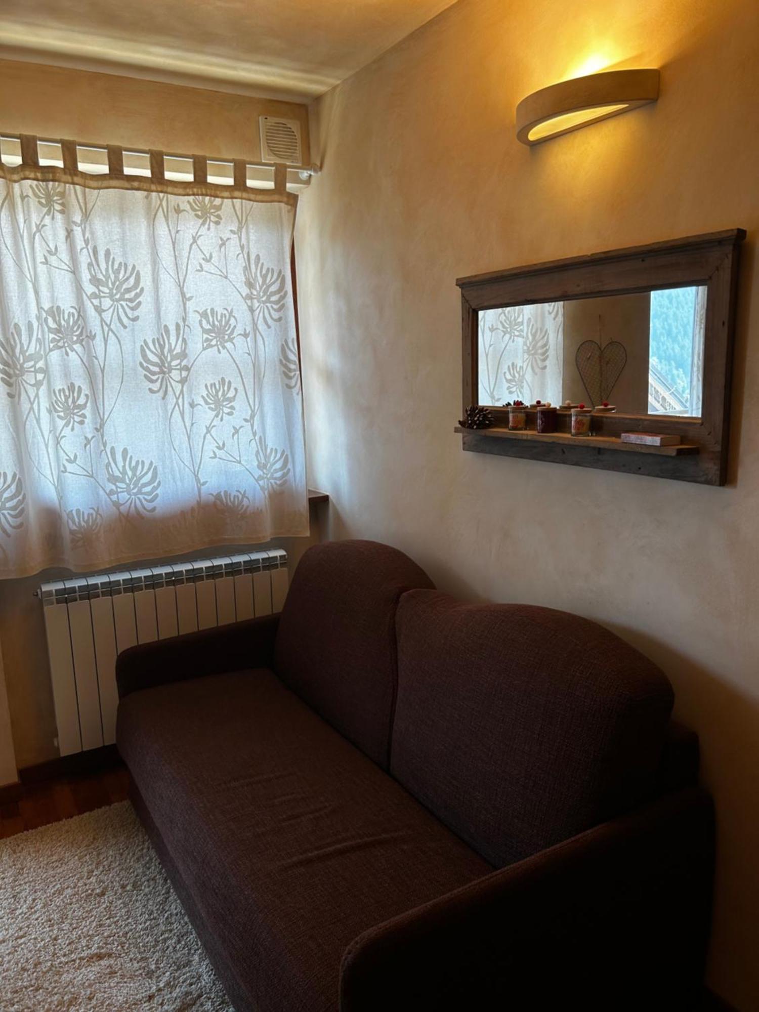 Chalet Montana - Borgo Le Stalle Lunghe ปราโตเนโวโซ ภายนอก รูปภาพ